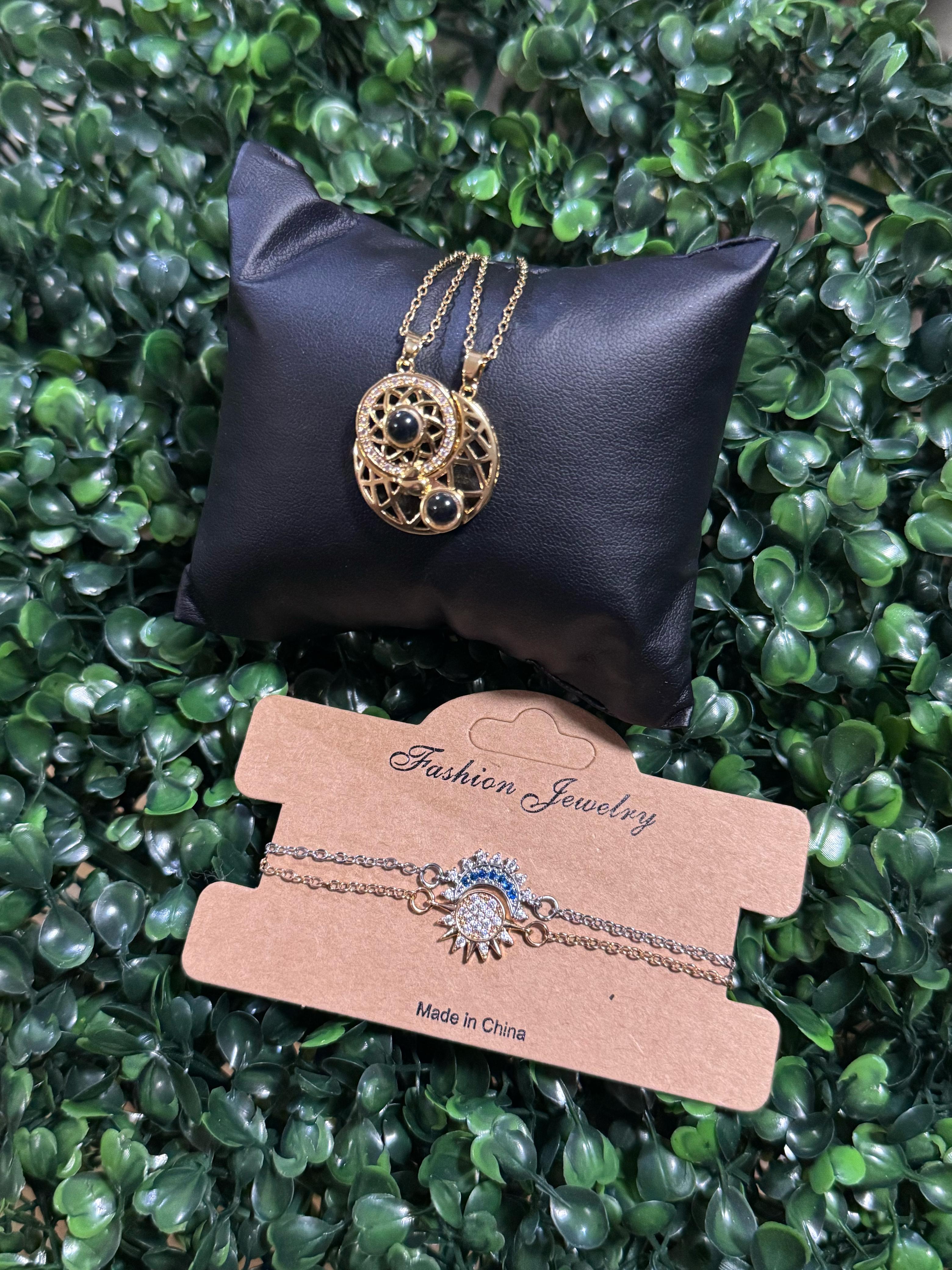 COLLARES y PULSERAS PARA COMPARTIR EN PAREJA